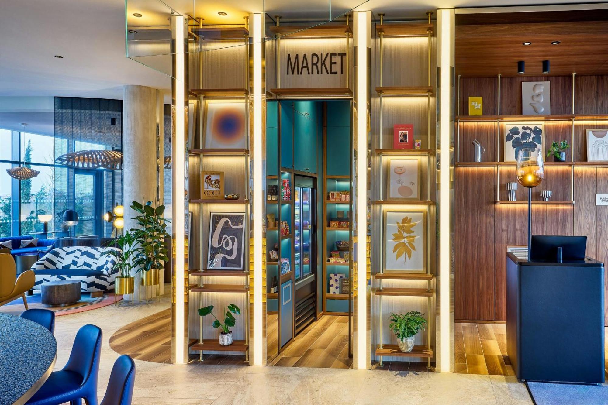 ז'נה Courtyard By Marriott Lyon Eurexpo Stadium מראה חיצוני תמונה