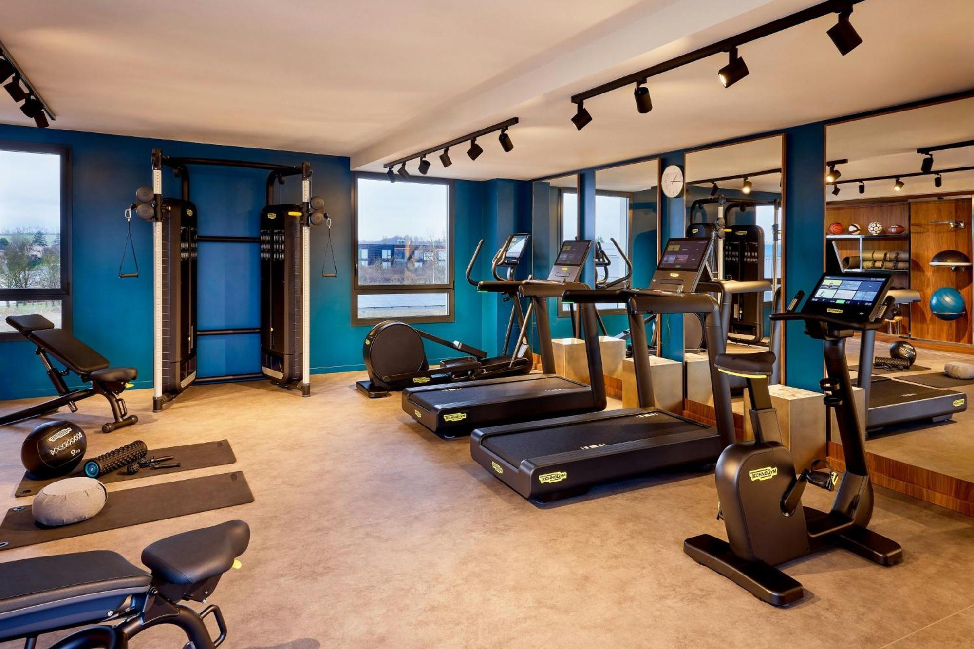 ז'נה Courtyard By Marriott Lyon Eurexpo Stadium מראה חיצוני תמונה